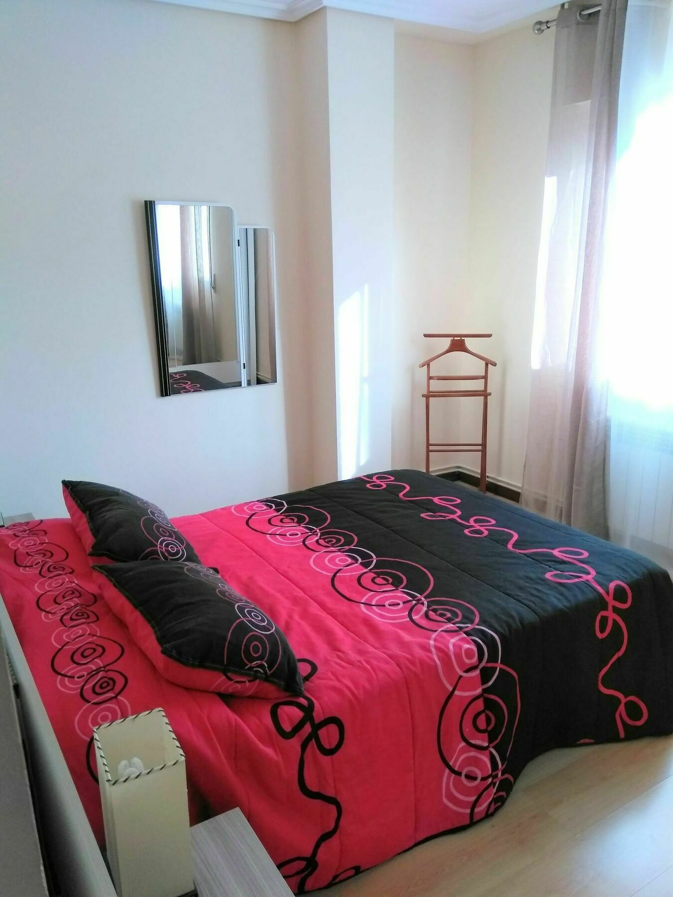 Apartamento Berceo โลโกรโญ ภายนอก รูปภาพ